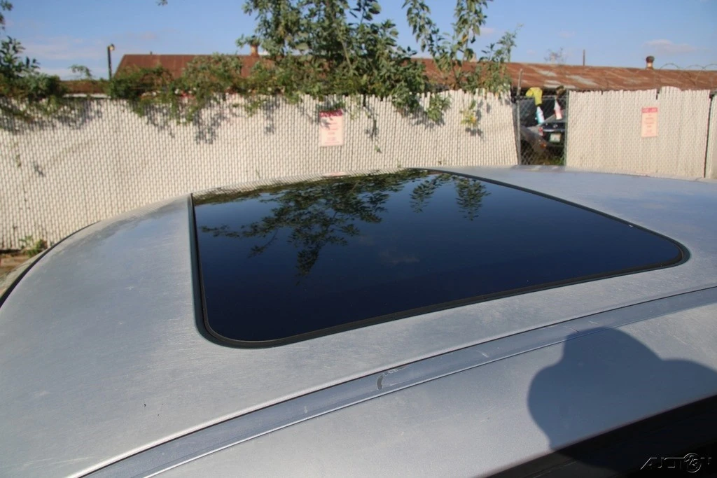2008 BMW E60 5 Series Sedan - Image 10 of 21