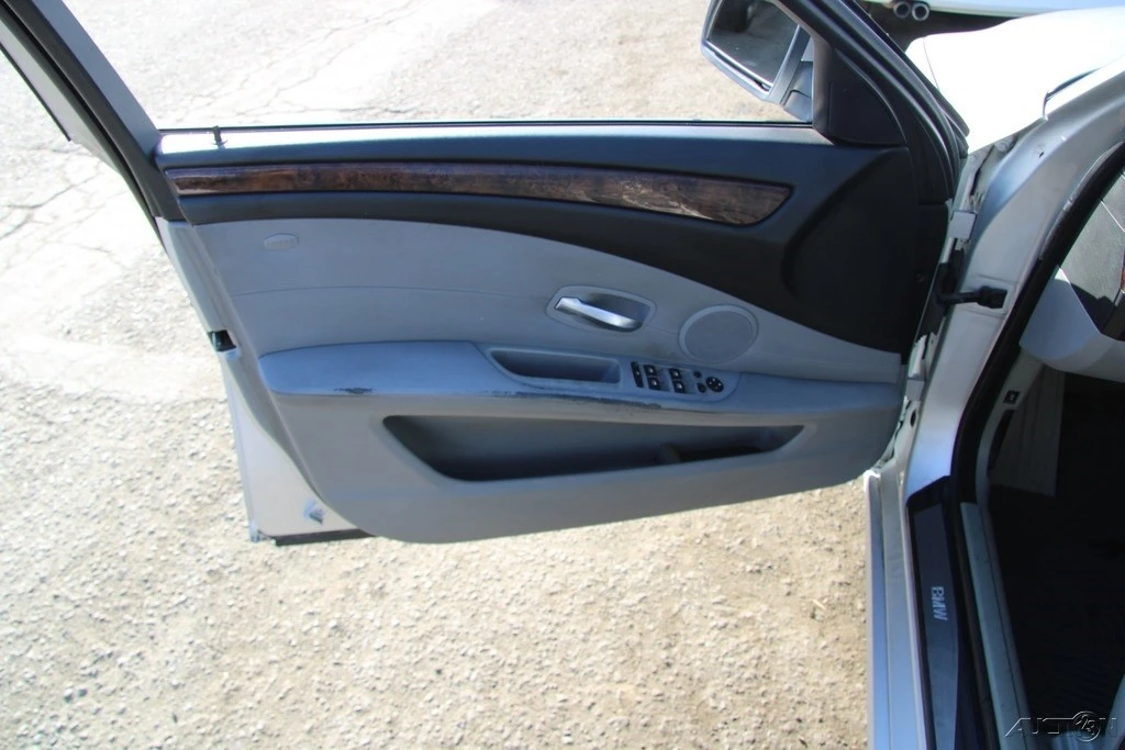 2008 BMW E60 5 Series Sedan - Image 12 of 21