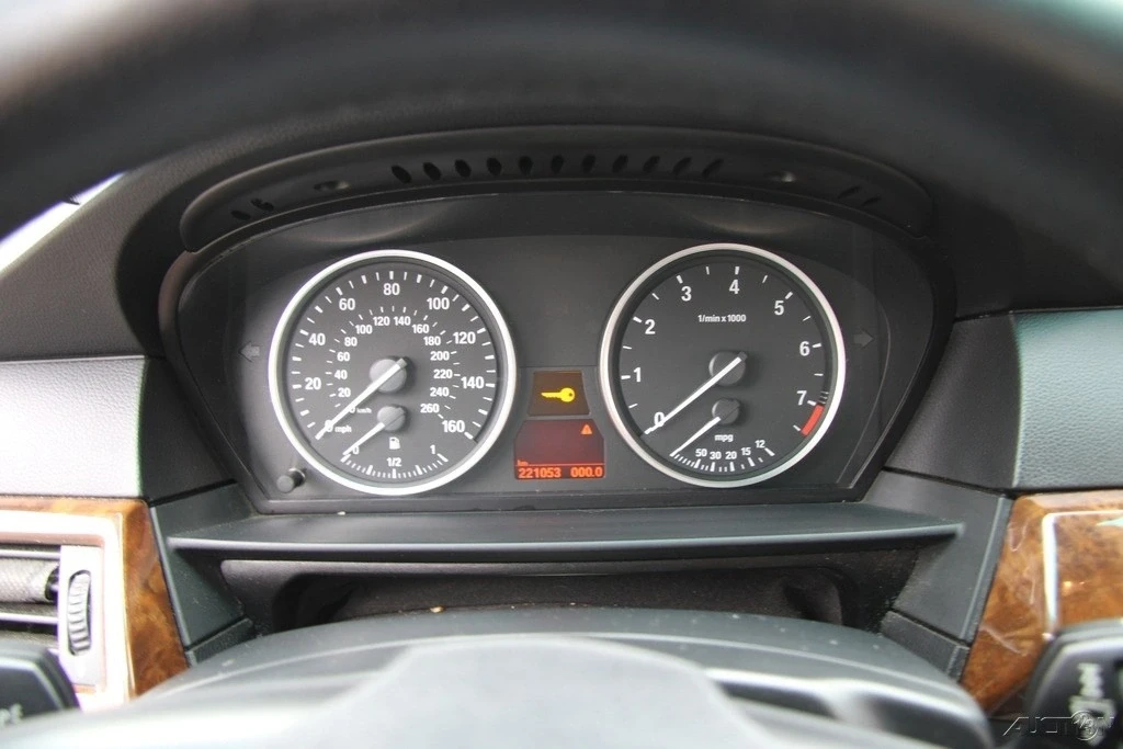 2008 BMW E60 5 Series Sedan - Image 15 of 21