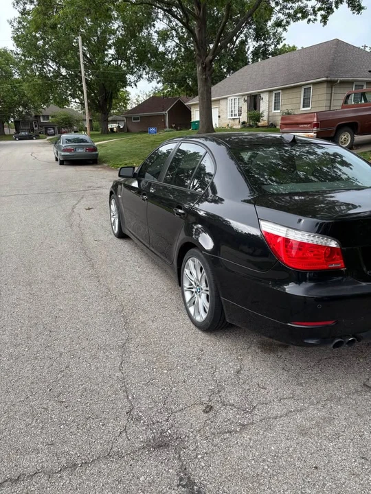 2008 BMW E60 5 Series Sedan - Image 5 of 6