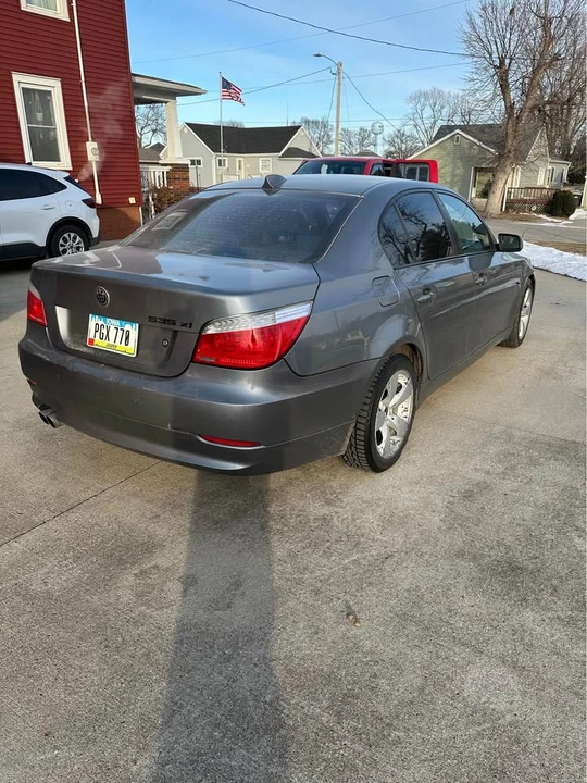 2008 BMW E60 5 Series Sedan - Image 3 of 4