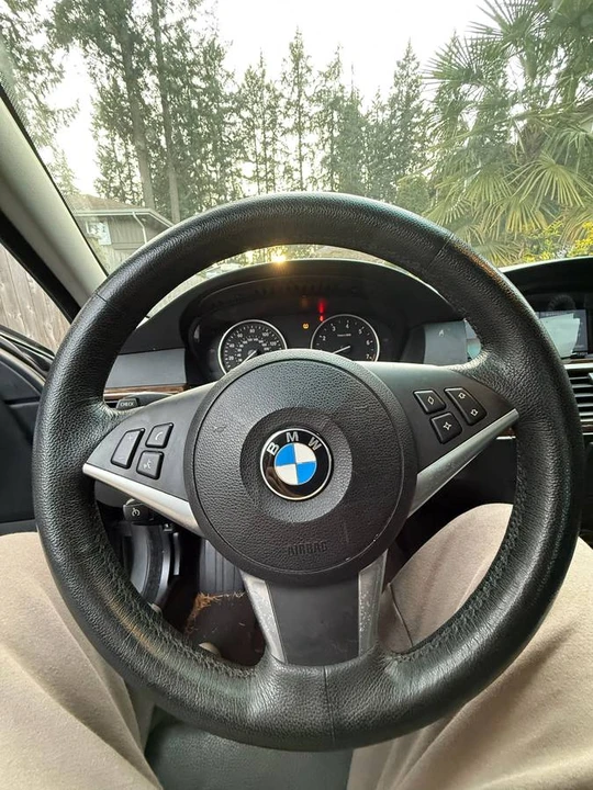 2008 BMW E60 5 Series Sedan - Image 5 of 11
