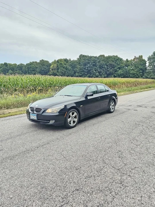 2008 BMW E60 5 Series Sedan - Image 2 of 9