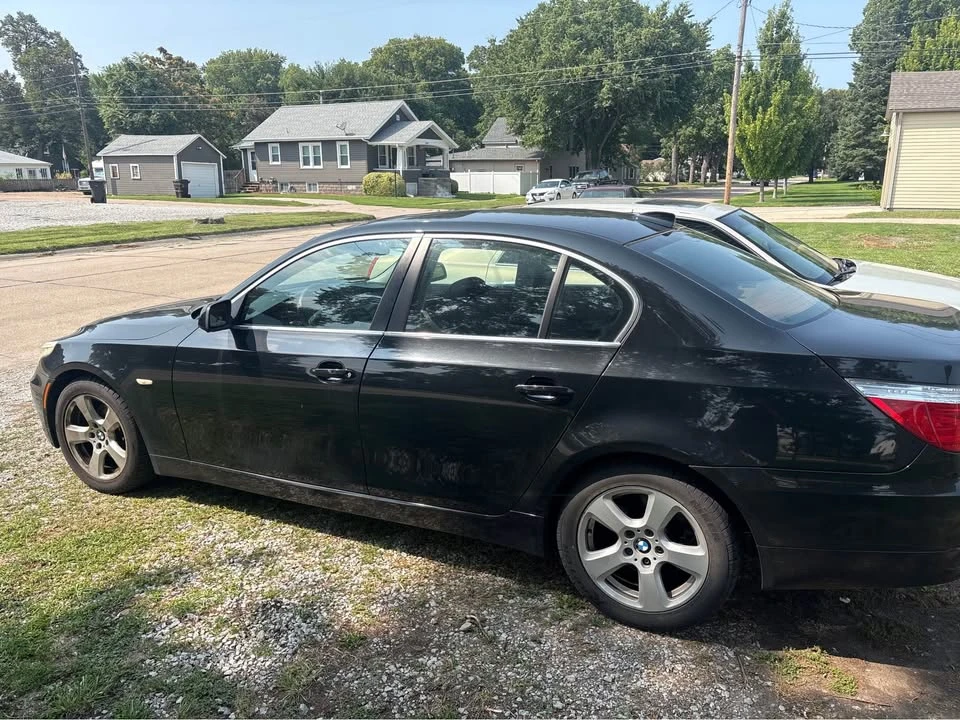 2008 BMW E60 5 Series Sedan - Image 3 of 3