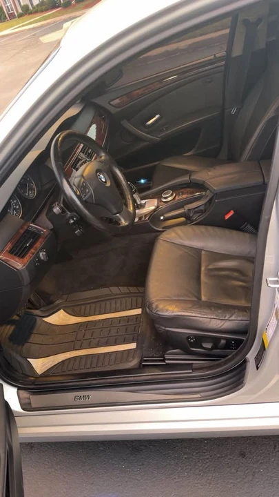 2008 BMW E60 5 Series Sedan - Image 8 of 11