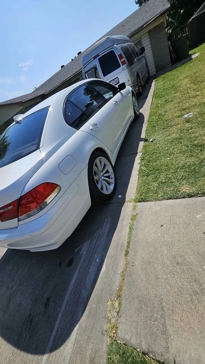 2008 BMW E60 545i & 550i Sedan - Image 6 of 7