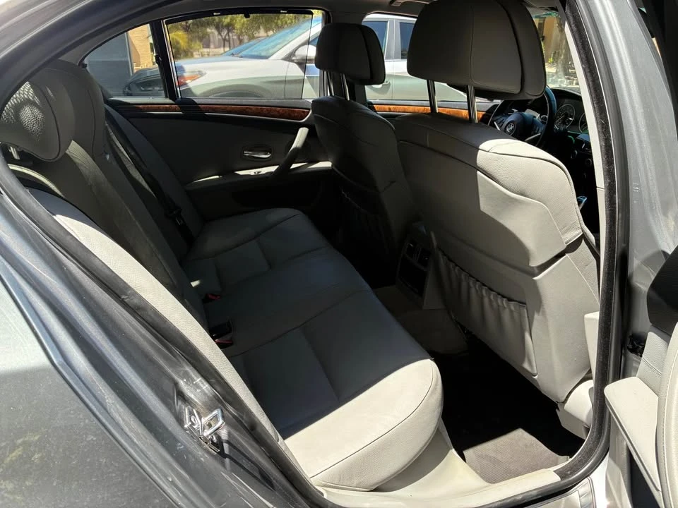 2008 BMW E60 545i & 550i Sedan - Image 7 of 9