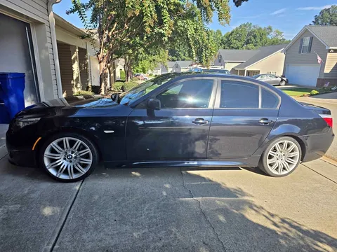 2008 BMW 5 Series 550i Sedan 4D