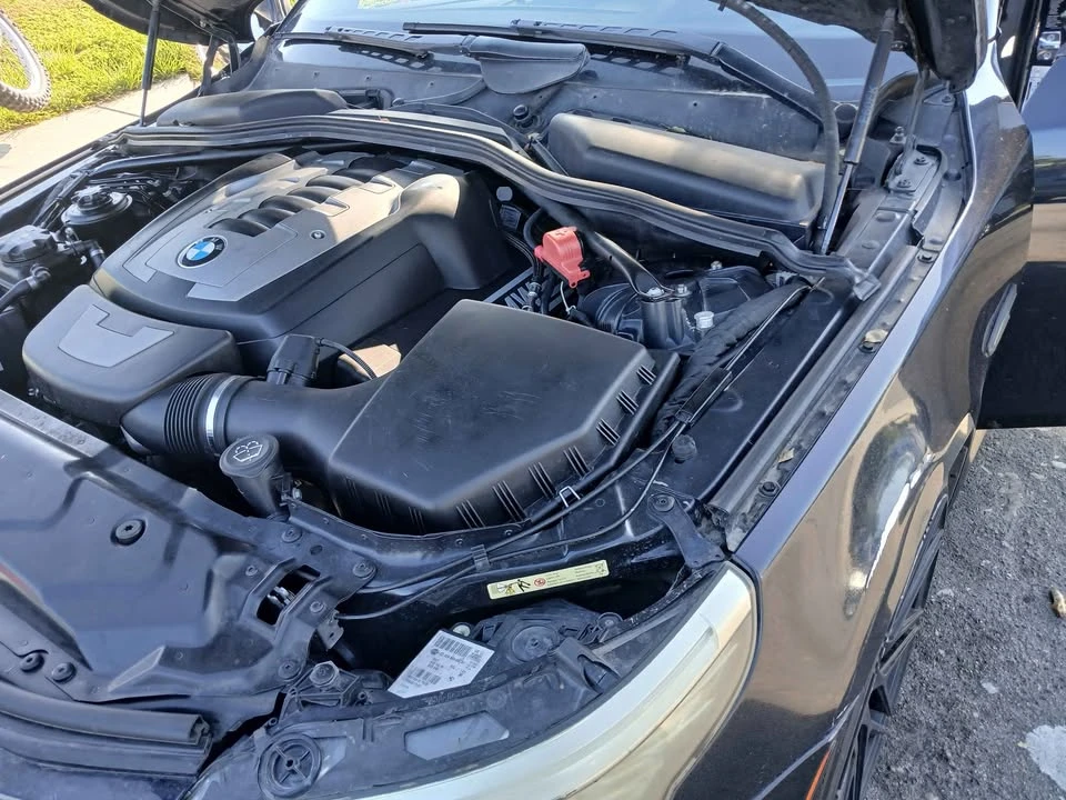 2008 BMW E60 545i & 550i Sedan - Image 10 of 16