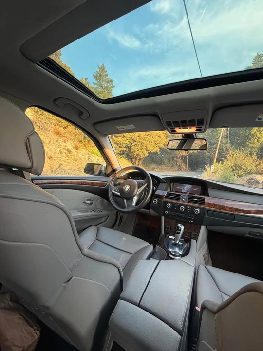 2008 BMW E60 545i & 550i Sedan - Image 12 of 16