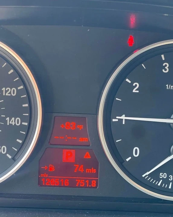 2008 BMW E60 545i & 550i Sedan - Image 4 of 8