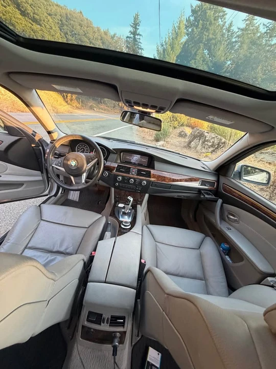 2008 BMW E60 545i & 550i Sedan - Image 11 of 16