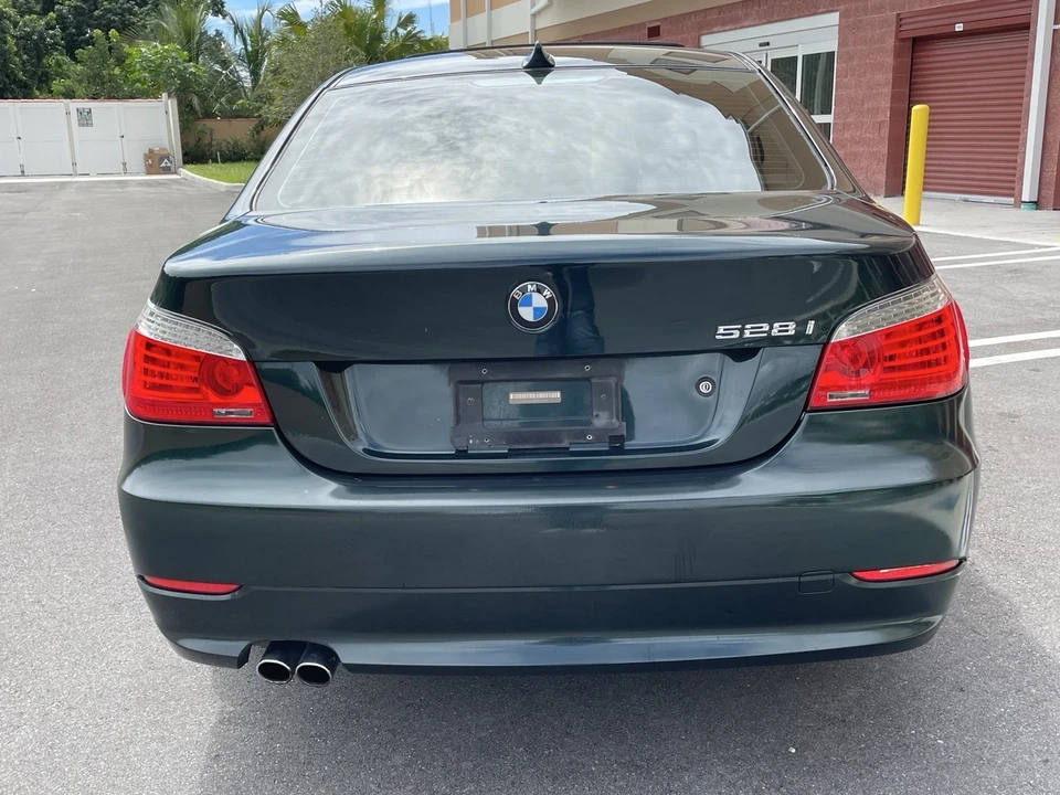 2008 BMW E60 5 Series Sedan - Image 14 of 21