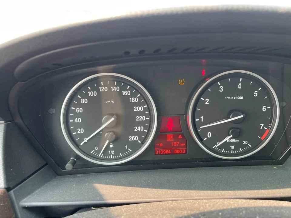 2008 BMW E60 5 Series Sedan - Image 9 of 9