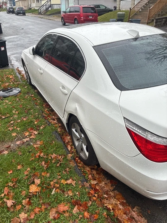 2008 BMW E60 5 Series Sedan - Image 4 of 5