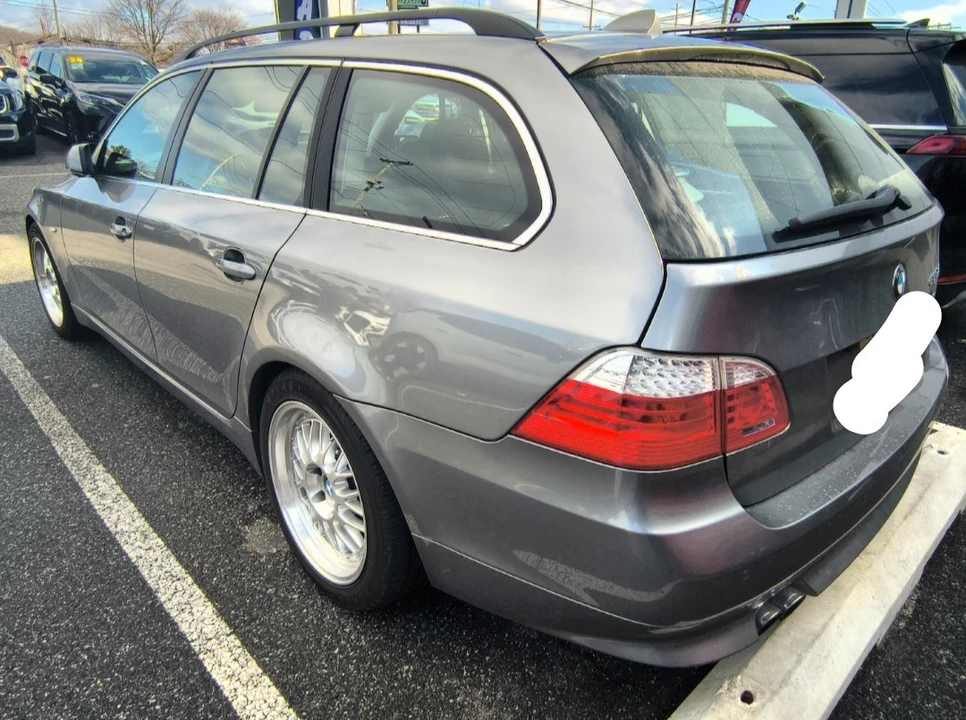 2008 BMW E60 5 Series Sedan - Image 4 of 10