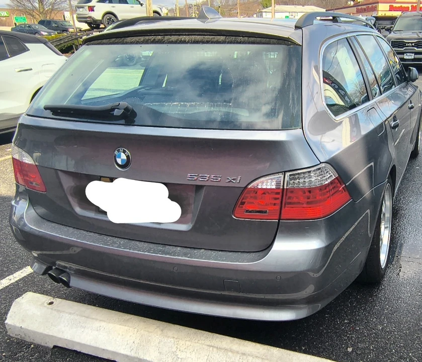 2008 BMW E60 5 Series Sedan - Image 3 of 10