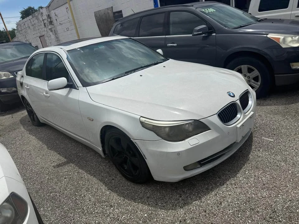 2008 BMW E60 5 Series Sedan - Image 2 of 2