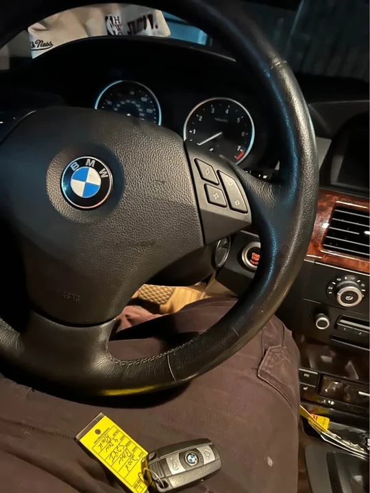2008 BMW E60 5 Series Sedan - Image 2 of 6