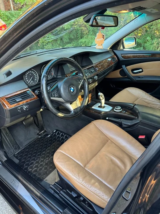 2008 BMW E60 5 Series Sedan - Image 8 of 11