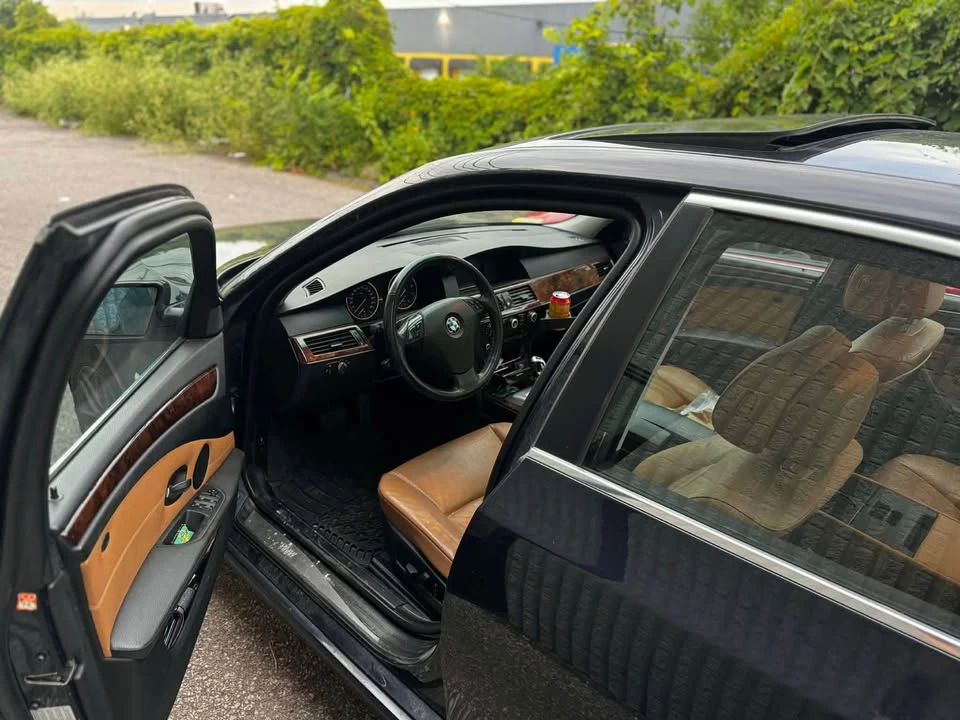 2008 BMW E60 5 Series Sedan - Image 2 of 10