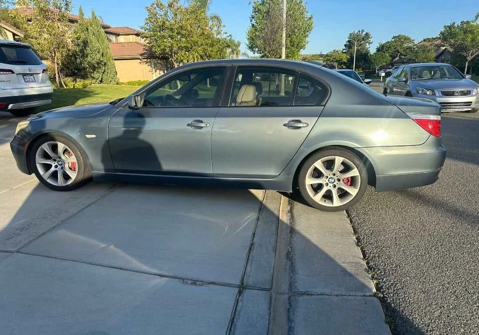 2008 BMW E60 5 Series Sedan - Image 2 of 8