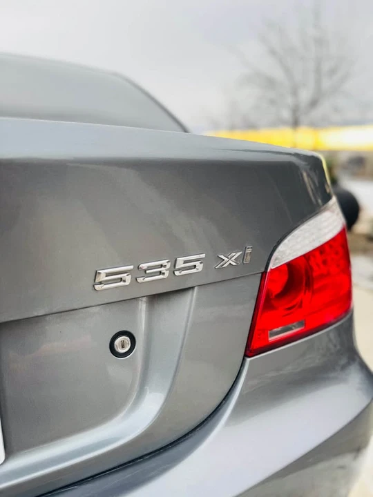 2008 BMW E60 5 Series Sedan - Image 4 of 8