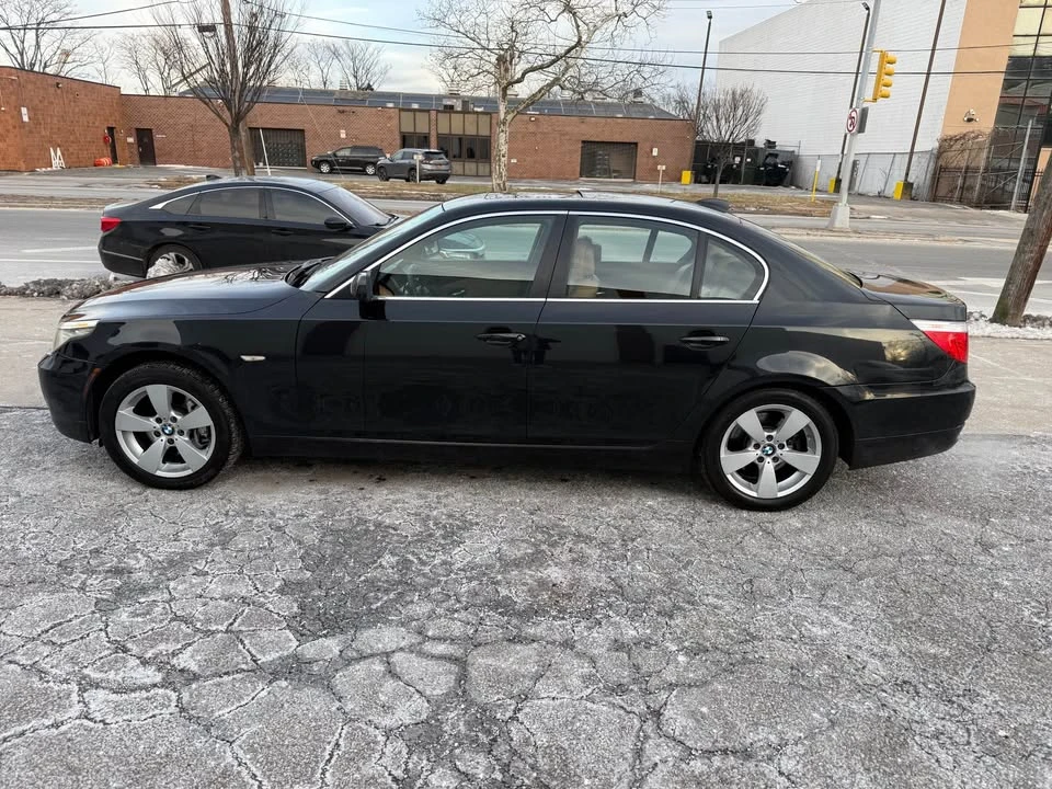 2008 BMW E60 5 Series Sedan - Image 2 of 10