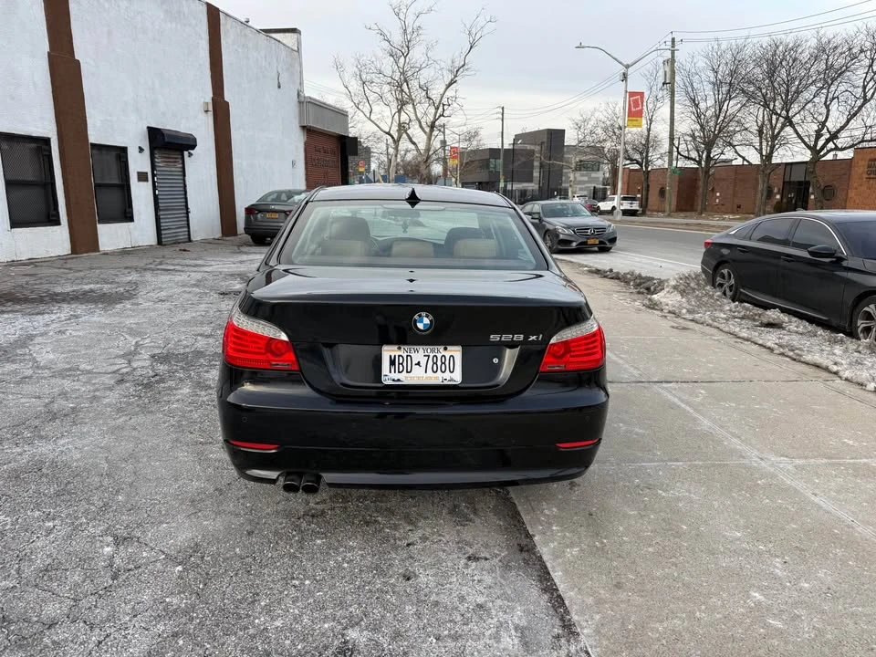 2008 BMW E60 5 Series Sedan - Image 4 of 10