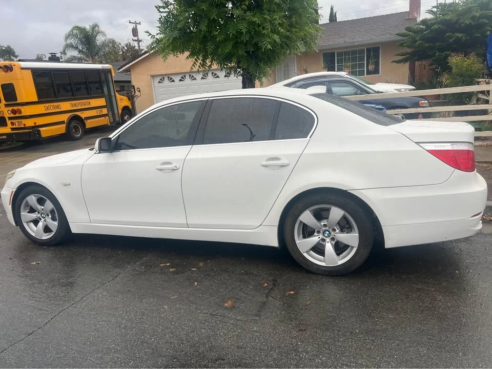 2008 BMW E60 5 Series Sedan - Image 2 of 3