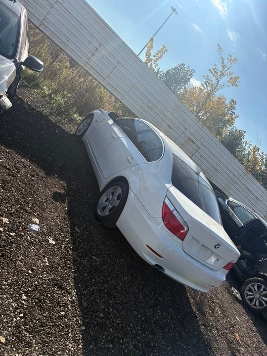 2008 BMW E60 5 Series Sedan - Image 2 of 5