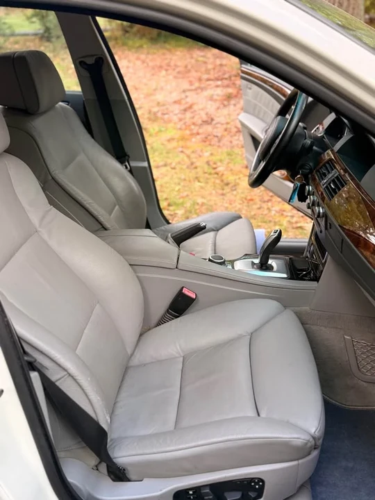 2008 BMW E60 5 Series Sedan - Image 9 of 16