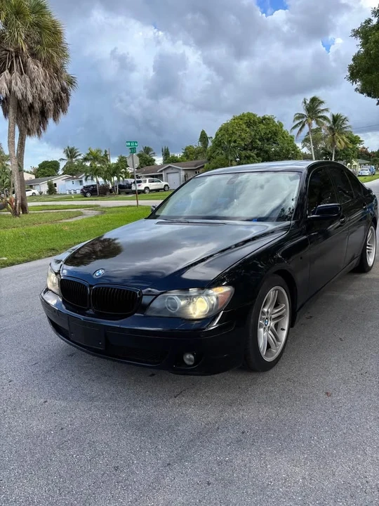 2008 BMW E60 5 Series Sedan - Image 2 of 7