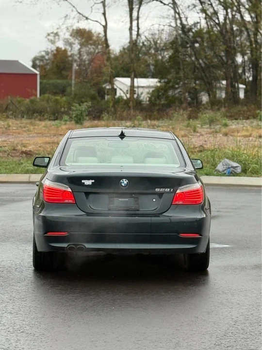 2008 BMW E60 5 Series Sedan - Image 5 of 11