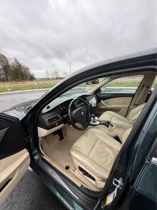 2008 BMW E60 5 Series Sedan - Image 9 of 11
