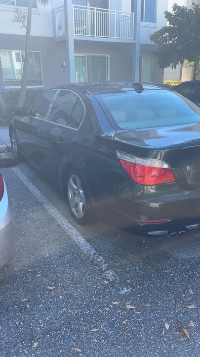 2008 BMW E60 5 Series Sedan - Image 2 of 4