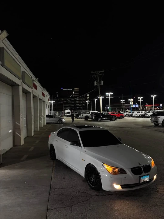 2008 BMW E60 5 Series Sedan - Image 8 of 10