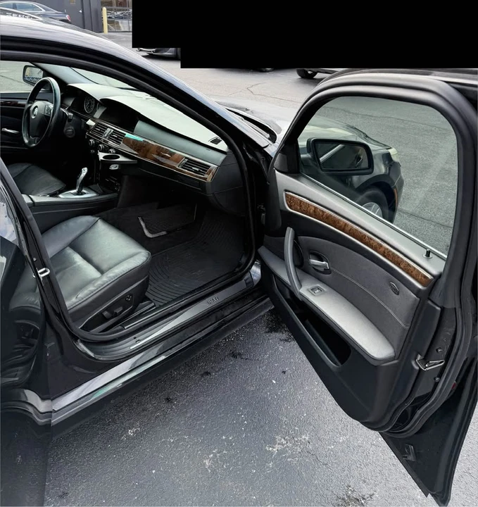 2008 BMW E60 5 Series Sedan - Image 12 of 18