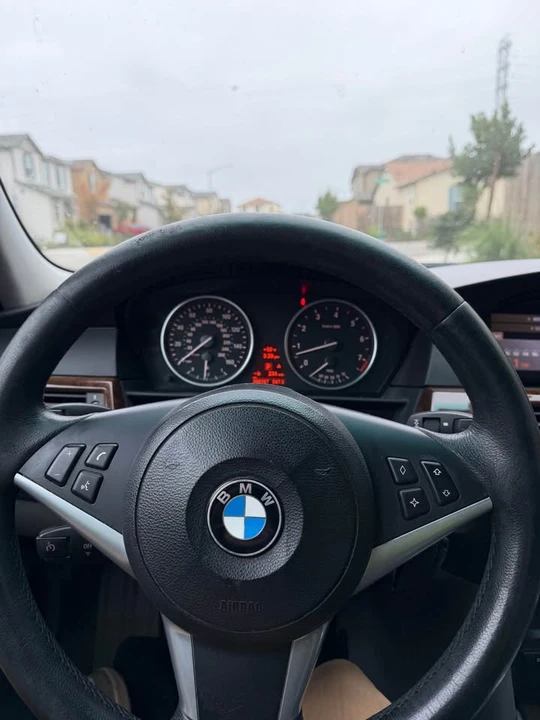 2008 BMW E60 5 Series Sedan - Image 8 of 9