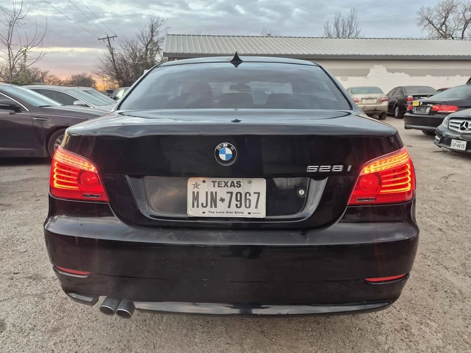 2008 BMW E60 5 Series Sedan - Image 10 of 11