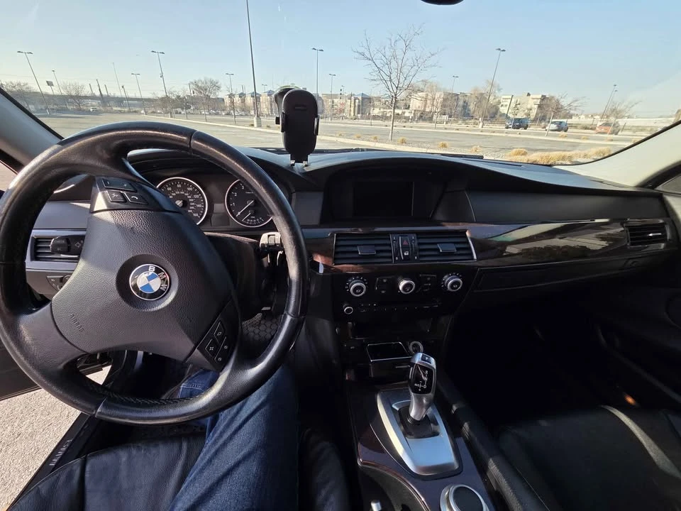 2008 BMW E60 5 Series Sedan - Image 11 of 19