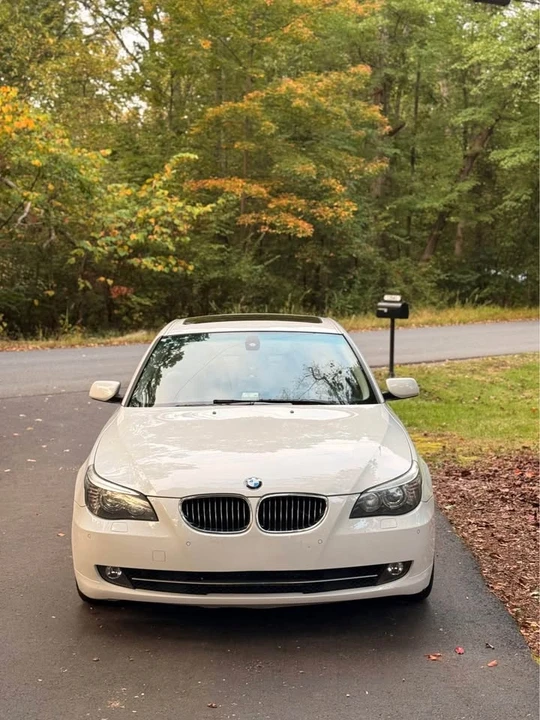 2008 BMW E60 5 Series Sedan - Image 2 of 18