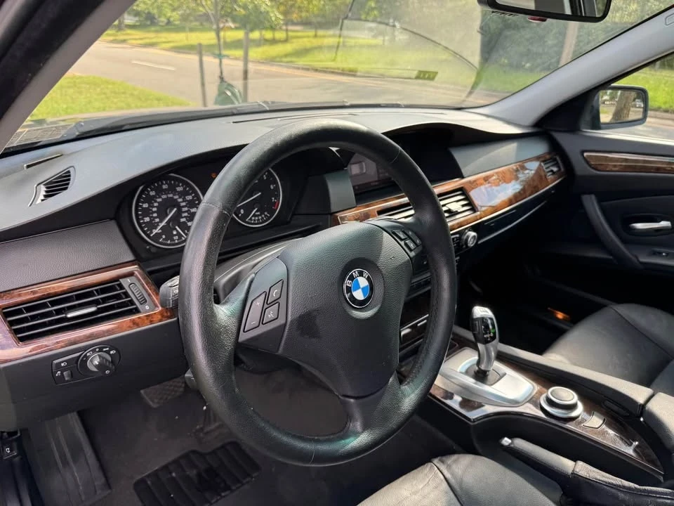 2008 BMW E60 5 Series Sedan - Image 7 of 17