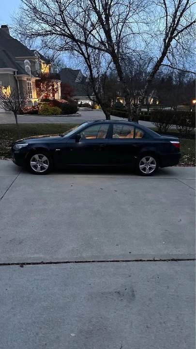 2008 BMW E60 5 Series Sedan - Image 5 of 6