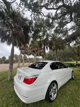 2008 BMW 5 Series 528xi Sedan