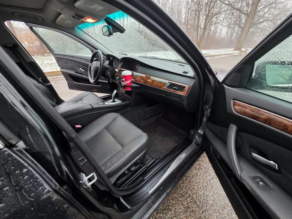 2008 BMW E60 5 Series Sedan - Image 10 of 12