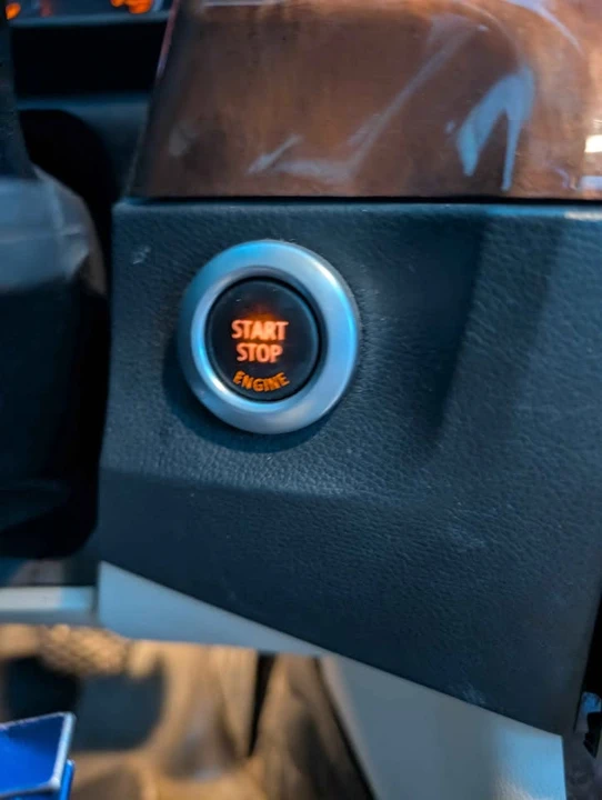 2008 BMW E60 5 Series Sedan - Image 3 of 8