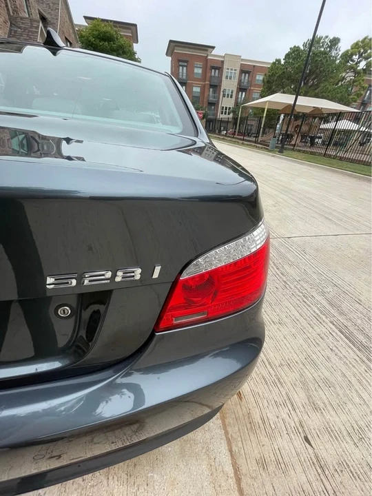 2008 BMW E60 5 Series Sedan - Image 6 of 10