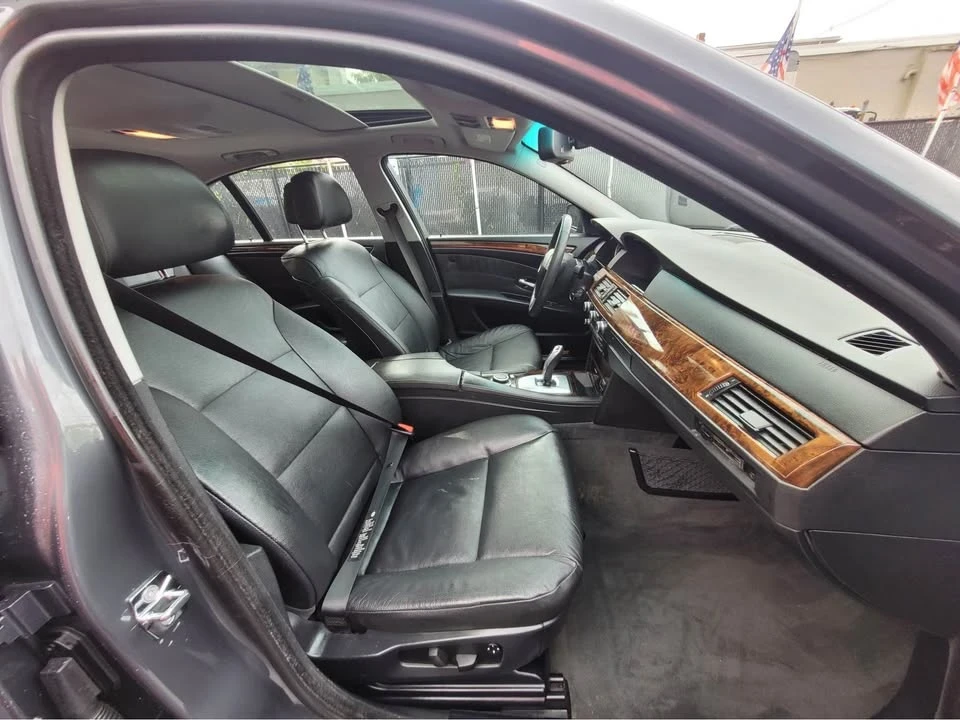 2008 BMW E60 5 Series Sedan - Image 10 of 20
