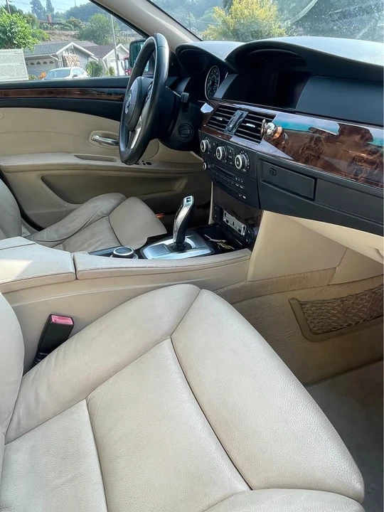 2008 BMW E60 5 Series Sedan - Image 9 of 17